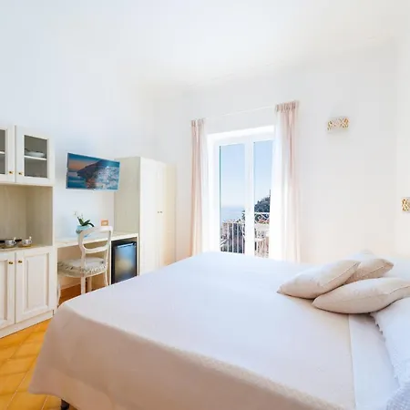 בית הארחה Casa Pietro פוזיטנו